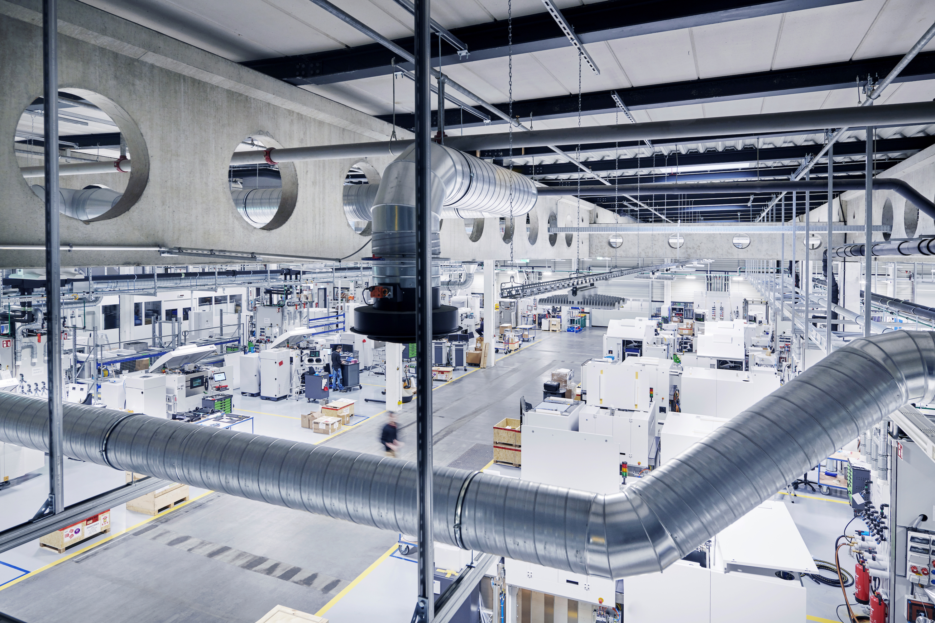 Industrial scale. Индустрия 3.5. 3d Printing EOS. EOS — Additive Manufacturing. EOS цех.